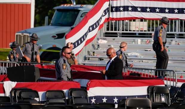트럼프 총격범, 총알 50발 챙기고 승용차에 사제폭탄 설치